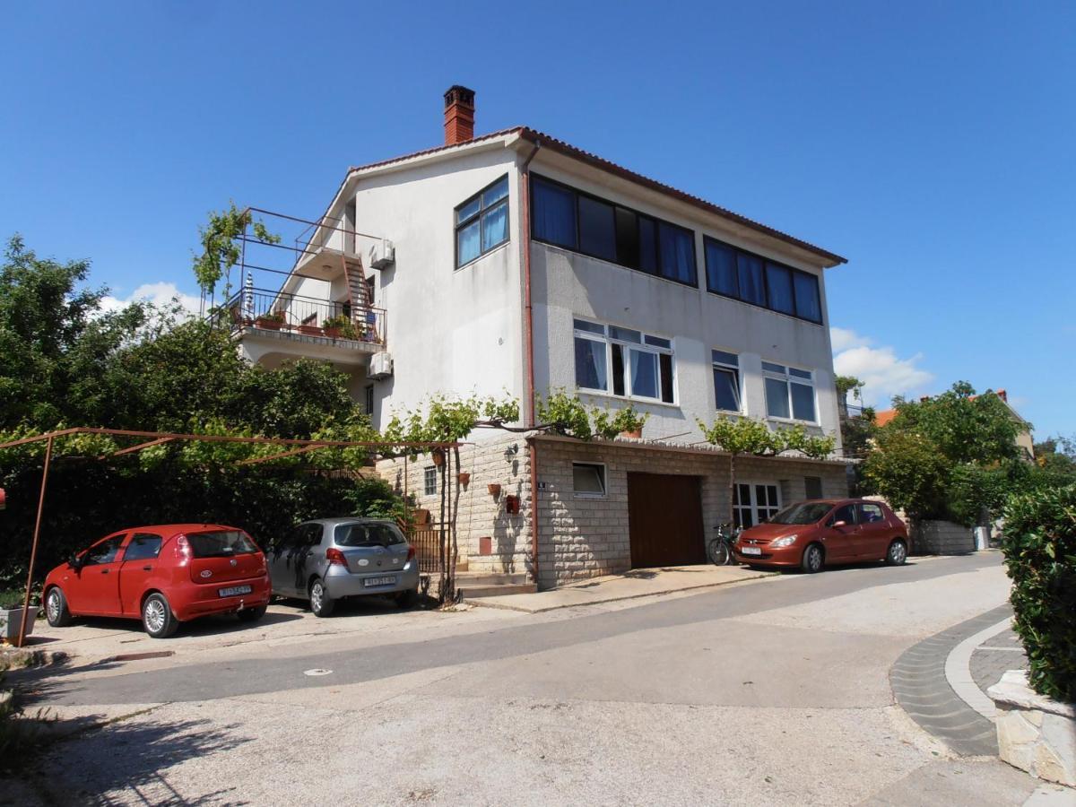 Apartments Bozica クルク エクステリア 写真